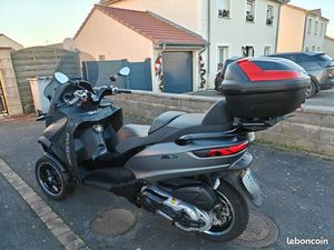 PIAGGIO MP3