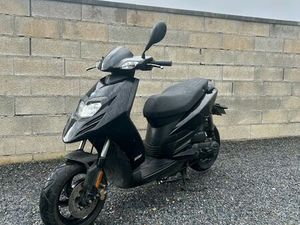 2017 PIAGGIO TYPHOON