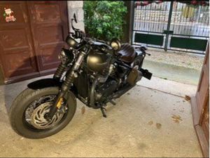 TRIUMPH BONNEVILLE BOBBER 1200 STORM GREY
