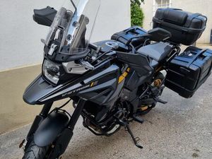 SUZUKI V-STROM 1050 XT