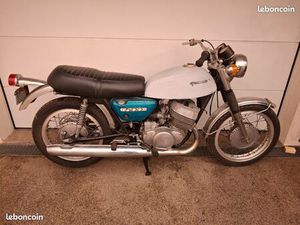 RESTAURATION À FINIR, SUZUKI T500