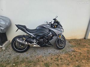URGENT GSXS 1000 F