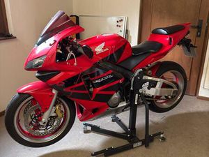 HONDA CBR 600 RR PC37 YOSHIMURA