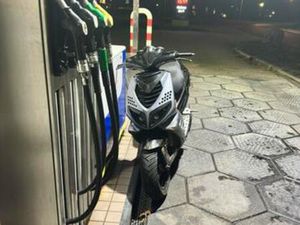 SPEEDFIGHT 2 TE RUIL TEGEN 4 TAKT — SCOOTERS | PEUGEOT — MARKTPLAATS