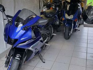 YAMAHA YZF R125 BJ 2025