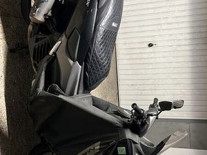 YAMAHA NMAX 125