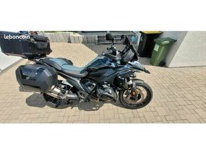 BMW R1300GS TRIPLE BLACK AKRAPOVIC