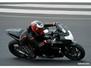 HONDA CBR 600F 600 F 44000KM ROUTE/PISTE