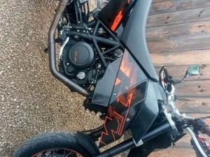 KTM 690 SMC