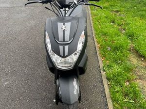 SCOOTER STREET ZONE PEUGEOT