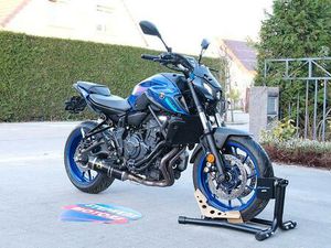 ② YAMAHA MT 07 ICONE BLUE 35 KW