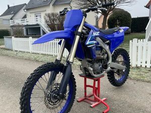YAMAHA 450F 2023