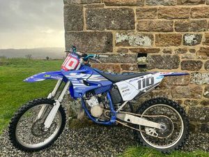 125 YZ 2004