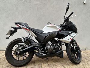 APRILIA TUONO 125
