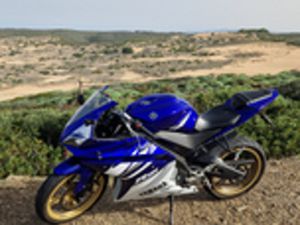 YAMAHA YZF R125 2011