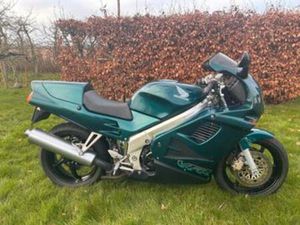 HONDA VFR 750F (BJ 1997) 45431 KM! — MOTOREN | HONDA — MARKTPLAATS