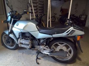 BMW K75