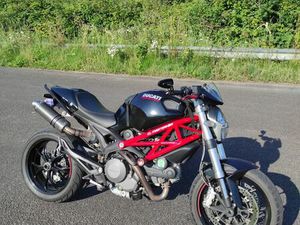 DUCATI MONSTER 796 ABS NOIR MAT 1ÈRE MAIN