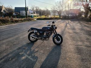 VEND MOTO MASH - BLACK SEVEN 125 CC