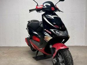 APRILLIA SR-125 — SCOOTERS | APRILIA — MARKTPLAATS