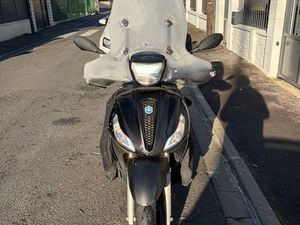 PIAGGIO 125 MEDLEY S