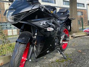SUZUKI GSX-R (SOUS GARANTIE CONSTRUCTEUR)