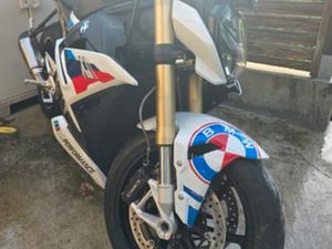 BMW S 1000R