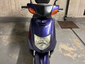 SCOOTER 125 CC YAMAHA