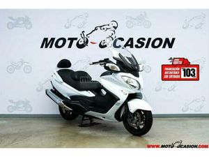 SUZUKI - BURGMAN 650 EXECUTIVE