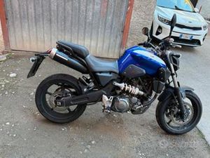 YAMAHA MT03 660