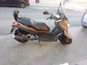 YAMAHA - X MAX 250