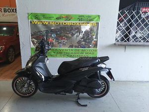 PIAGGIO - BEVERLY 300