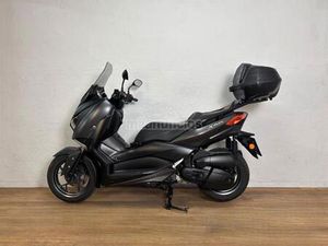 YAMAHA - XMAX 125