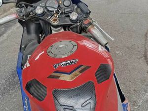 VENDO CBR 600 ANO 1999 BEATO