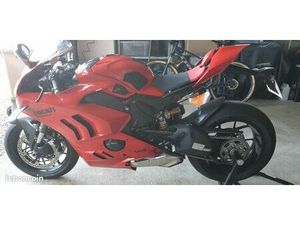 DUCATI PANIGALE V4