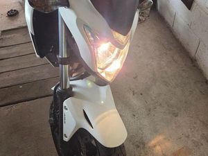 MOTO À VENDRE