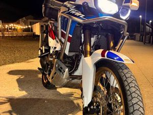 AFRICA TWIN SPORT ADVENTUR