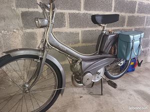 MOBYLETTE AU42