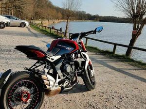 MV AGUSTA DRAGSTER 800 RR