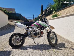 VEND 125 YCF START DIRT