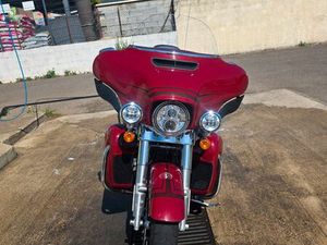 ELECTRA GLIDE ULTRA LIMITED AVEC MARCHE ARRIÈRE
