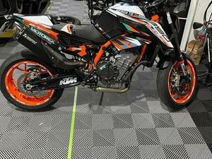 ② KTM 890 DUKE R – 2023 – TOPSTAAT
