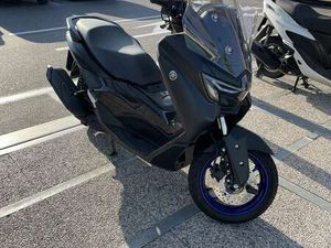 YAMAHA NMAX