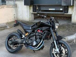 HUSQVARNA NUDA 900 R — MOTOREN | HUSQVARNA — MARKTPLAATS