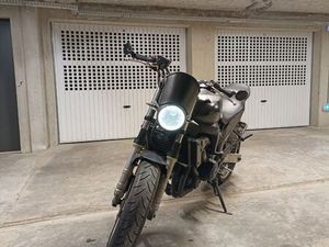 YAMAHA FZ6