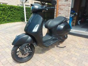 ② VESPA GTS300