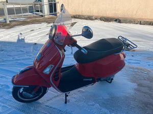 VESPA GTS SUPER 300 TOP 1 HD