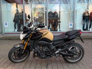 YAMAHA FZ8 8000TSD. KM