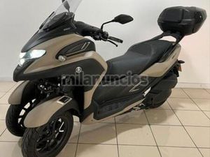 YAMAHA - TRICITY