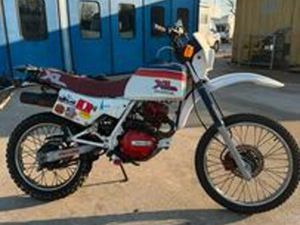 HONDA XL 200